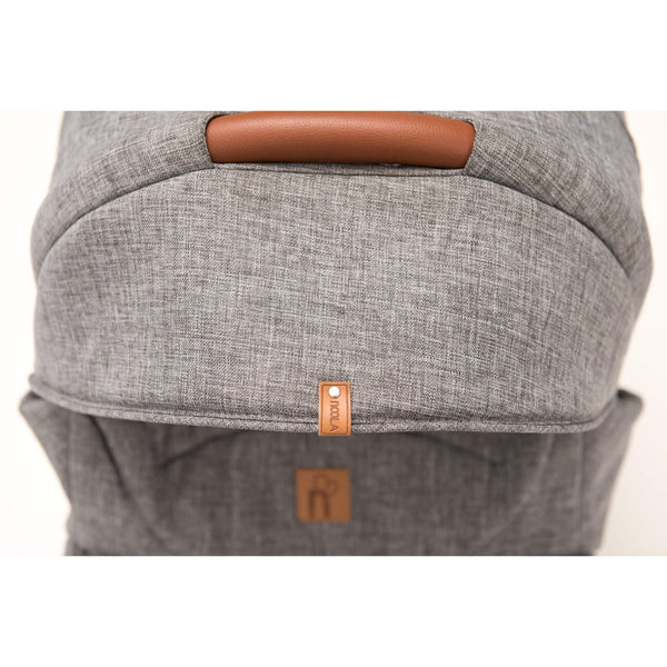 noola baby Demo | Carrycot | Elite & Sprint | Bassinet Lunar Grey Baby Carrier