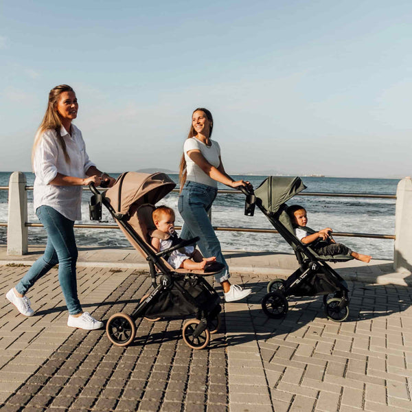 noola baby The Explore 2in1 Pocket Stroller with Travel Bag Stroller