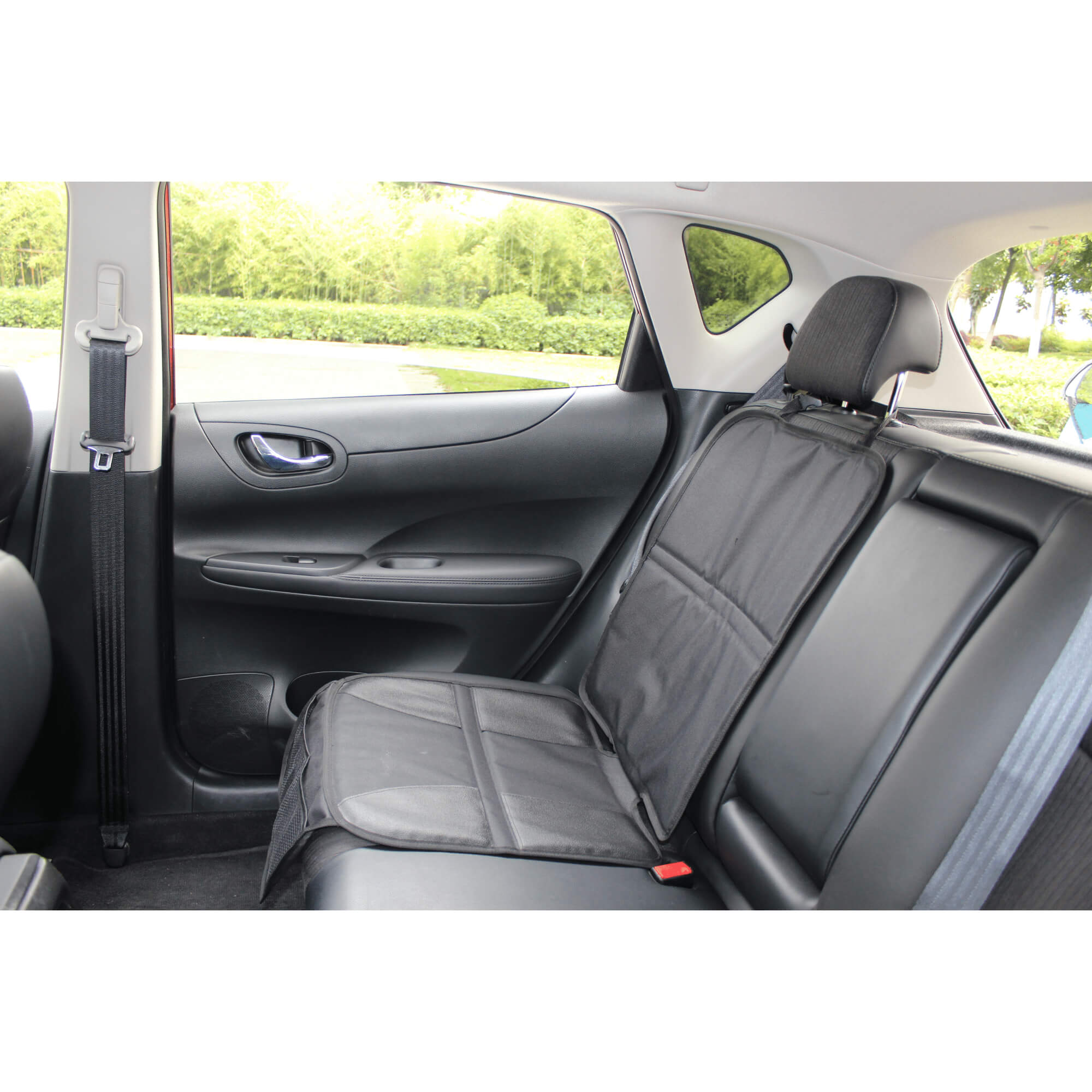 noola car seat protective mat by osann black baby toddler car seat accessories